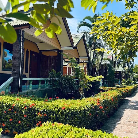 Lanta Queen Resort